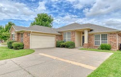 13049 SW 5th Terrace, Yukon, OK 73099