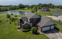 5714 COUNTRY LAKE Drive North, Quincy, IL 62305