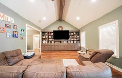 620 Town Oaks Cir, Kilgore, TX 75662