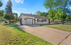 23 N Pine, Vermillion, SD 57069