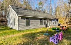 1496 Fairground Road, Bradford, VT 05033