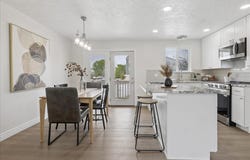 556 KIMBALL Dr, Layton, UT 84041