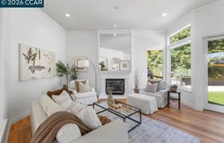 20 Monte Crest Ct, Walnut Creek, CA 94595