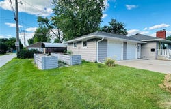 417 4th Street NE, Osseo, MN 55369