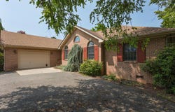 26 High Meadow Dr, Lexington, VA 24450