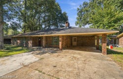 127 W Lester Street, Ville Platte, LA 70586