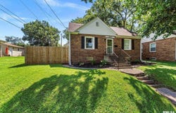 2345 26TH Street, Rock Island, IL 61201