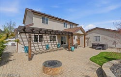 621 E Round Up Cir, Hayden, ID 83835