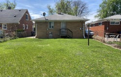 17046 wakenden Street, Redford, MI 48240