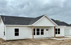 104 Magnolia Street, Lone Oak, TX 75453