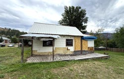 653 9TH ST, REPUBLIC, WA 99166