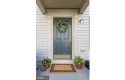 33 S CUMMINGS DRIVE, MIDDLETOWN, DE 19709
