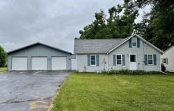 215530 North Shore Drive, Hatley, WI 54440