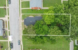 1036 Olive Street, St Charles, MO 63301