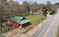 723 GAINESVILLE HWY, Alto, GA 30510