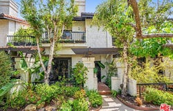 17204 Palisades Cir, Pacific Palisades, CA 90272