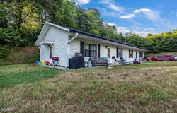 116 Hazel Drive, Sevierville, TN 37862