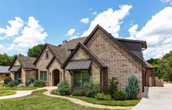 8515 Kingsley Circle, Granbury, TX 76049