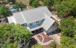 550 League Line RD, Smithville, TX 78957