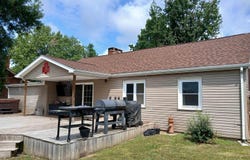 403 W 8TH Street, Johnston City, IL 62951