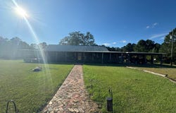 101 Harrison Rd, Converse, LA 71419