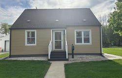 410 School Street, Iowa Falls, IA 50126