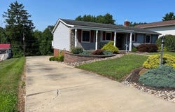 213 Highland Park, Bloomingdale, OH 43910