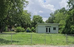 224 Dora, San Antonio, TX 78212