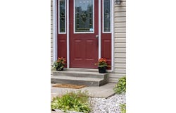 1378 Robbins Station Rd, Irwin, PA 15642