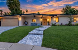 4405 Brookford Avenue, Woodland Hills, CA 91364