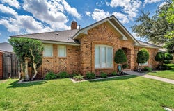 5001 Canterbury Dr, Midland, TX 79705