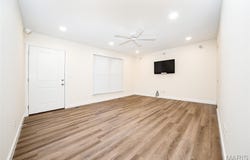 1040 Nagia Court, St Louis, MO 63026