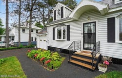 305 Elder Street, Schenectady, NY 12304