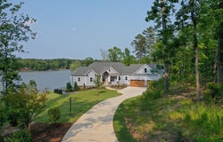 990 Eagles Harbor Dr, Hodges, SC 29653