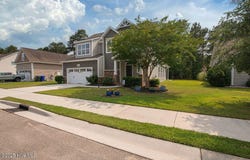 472 Landsdowne Circle, Hampstead, NC 28443