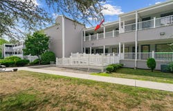 1050 Main Street, East Greenwich, RI 02818