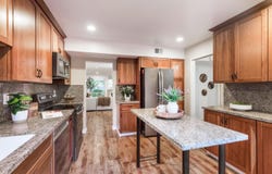 19414 Vineyard LN, SARATOGA, CA 95070