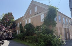 6 Maple Street, Biddeford, ME 04005