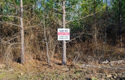 2 Blue Bunting Road, Smithville, OK 74957