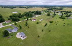 1640 E 541st Road, Brighton, MO 65617
