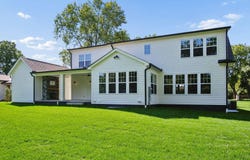 2208 Shoreham Road, Upper Arlington, OH 43220