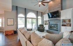 3126 SE Haddonstone Drive SE, Owens Cross Roads, AL 35763