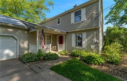 5772 Sampson Drive, Girard, OH 44420