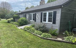 1431 Beeds Lake Drive, Hampton, IA 50441