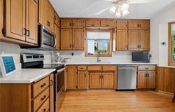 734 Hiawatha Avenue, Vadnais Heights, MN 55127