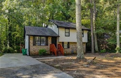 4342 Lincolndale Drive, Ellenwood, GA 30294