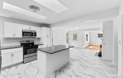 10735 Wurdack Avenue, St Louis, MO 63114
