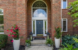 8845 Otter Cove Circle, Indianapolis, IN 46236