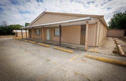 413 N high Street, West Lebanon, IN 47991
