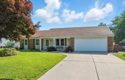 704 S Dewey Street, Auburn, IN 46706